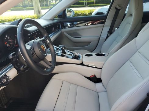Used 2023 Porsche Panamera Platinum Edition RWD image 22