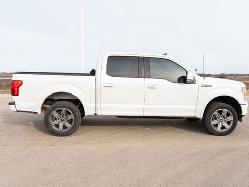 Used 2020 Ford F150 Lariat image 8
