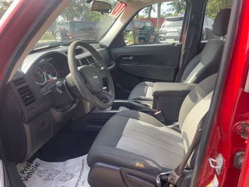 Used 2010 Jeep Liberty Sport AWD/4WD image 9