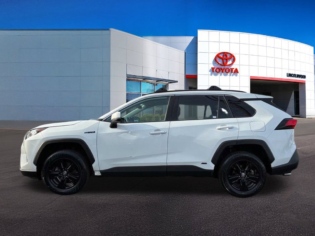 Used 2021 Toyota RAV4 XLE w/ XLE Grade Weather Package AWD/4WD image 13