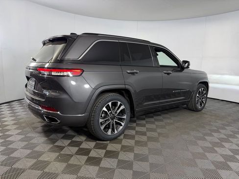 Certified 2022 Jeep Grand Cherokee Overland w/ Advanced Protech Group III image 5