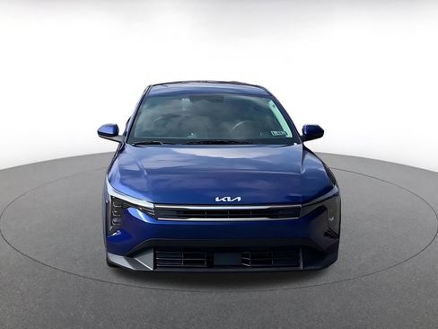 Used 2025 Kia K4 LXS image 4