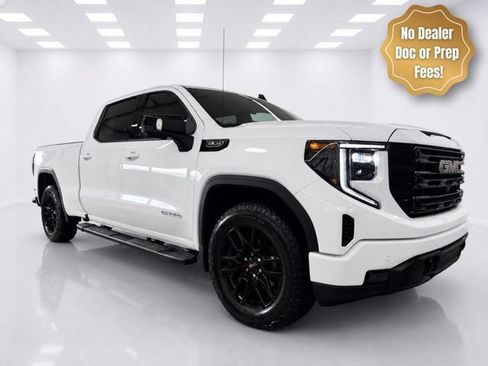 Used 2025 GMC Sierra 1500 Elevation w/ Elevation Premium Package AWD/4WD image 2
