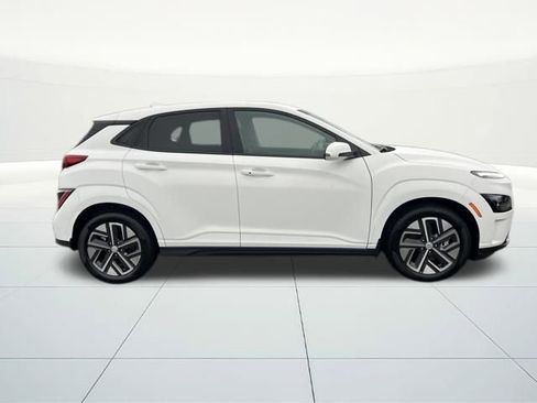 Certified 2023 Hyundai Kona SE image 6