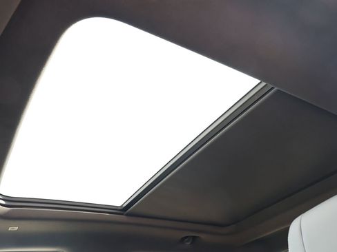New 2026 Toyota Tundra Limited AWD/4WD image 3
