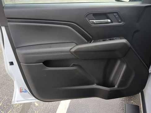 Used 2024 GMC Canyon Elevation w/ Elevation Premium Package RWD image 11