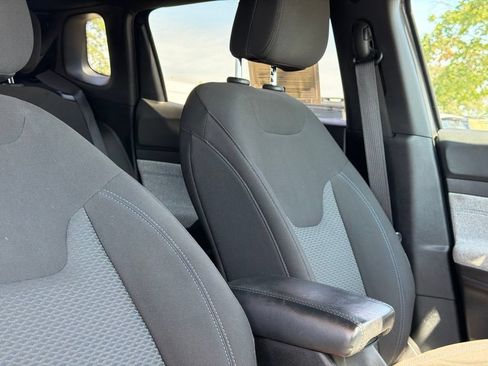 Used 2024 Jeep Compass Sport AWD/4WD image 24