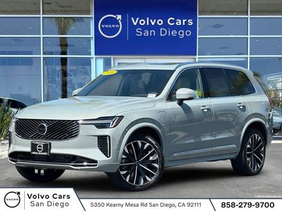 New 2026 Volvo XC90 T8 Plus