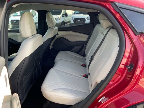 Used 2022 Ford Mustang Mach-E Premium image 10