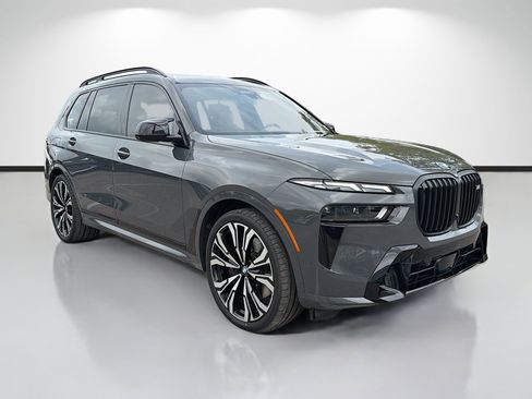 Certified 2023 BMW X7 M60i w/ Executive Package image 1