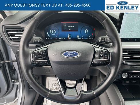 Used 2024 Ford Escape Platinum AWD/4WD image 19