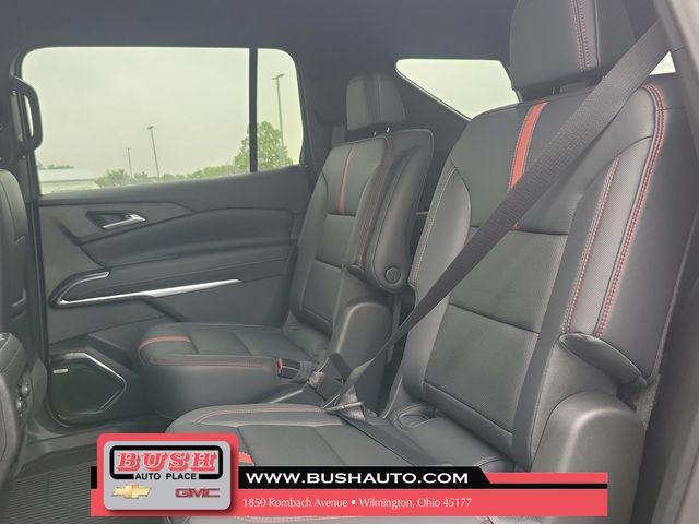 New 2026 Chevrolet Traverse RS w/ LPO, Floor Liner Package FWD image 15