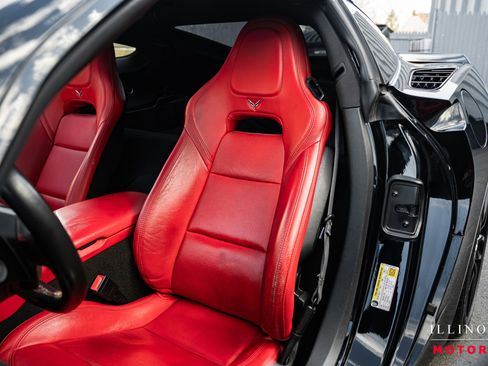 Used 2015 Chevrolet Corvette Stingray Coupe w/ 2LT Preferred Equipment Group image 15