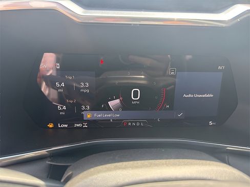 New 2025 GMC Canyon Elevation w/ Convenience Package image 17