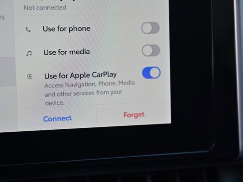 Used 2024 Toyota RAV4 LE image 22