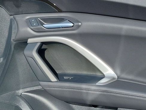 New 2025 Audi Q5 Premium image 18