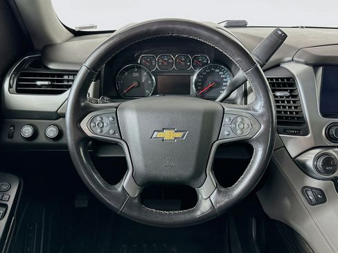 Used 2020 Chevrolet Tahoe LT image 18