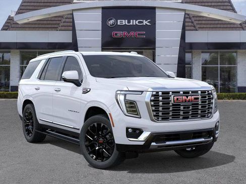 New 2026 GMC Yukon Denali w/ Sun & Power Step Package image 7