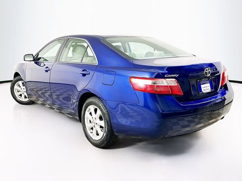 Used 2009 Toyota Camry FWD image 6