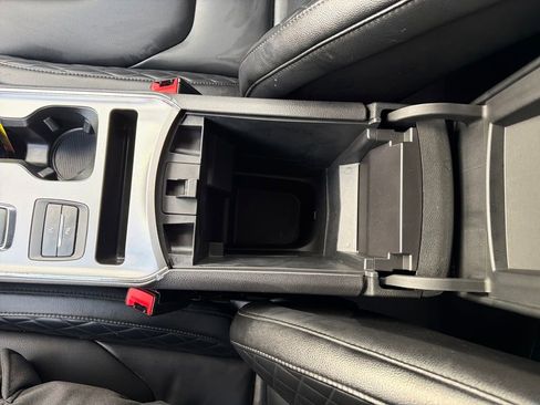 Used 2024 Ford Edge Titanium image 26