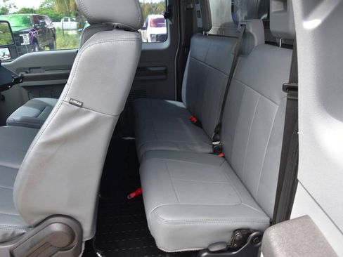 Used 2015 Ford F250 XL AWD/4WD image 11