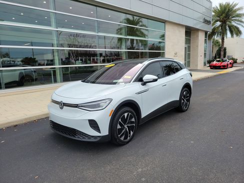 Used 2022 Volkswagen ID.4 Pro S image 8