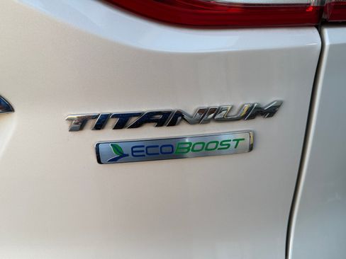 Used 2014 Ford Escape Titanium w/ Equipment Group 401A FWD image 29