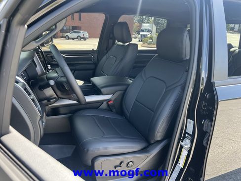 Used 2026 RAM 1500 Big Horn AWD/4WD image 18