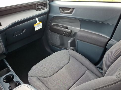 New 2026 Ford Maverick XL image 9