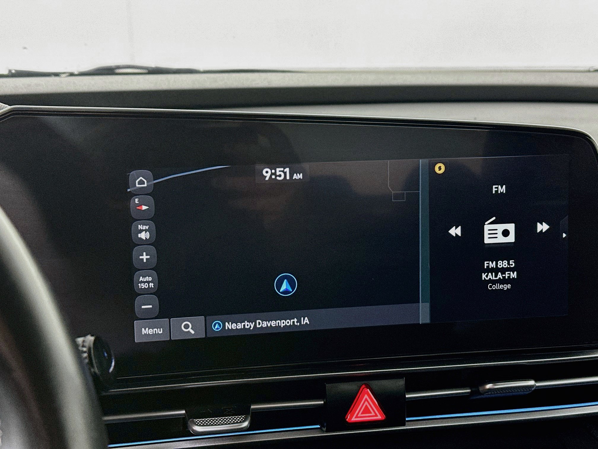 Certified 2025 Hyundai Elantra SEL FWD image 13