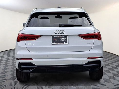 Used 2022 Audi Q3 2.0T Premium AWD/4WD image 5