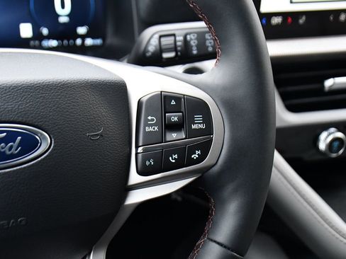 Used 2026 Ford Explorer Active w/ Active Comfort Package image 36