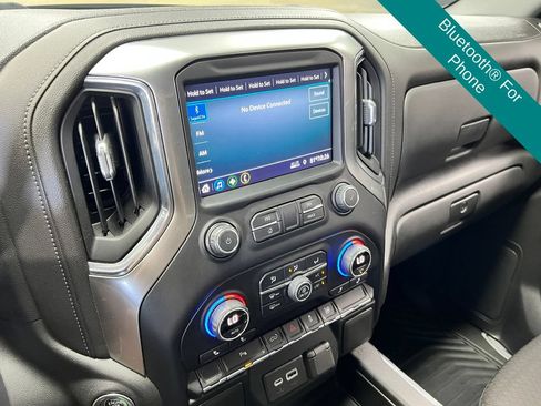 Used 2022 Chevrolet Silverado 1500 RST w/ Redline Edition AWD/4WD image 21