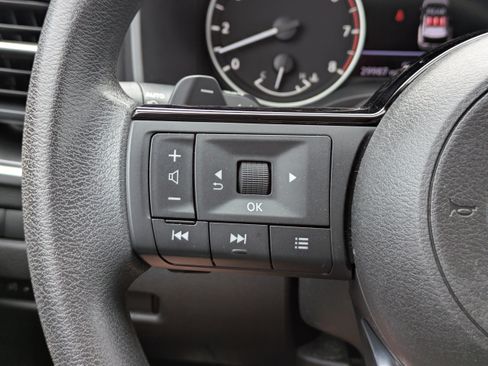 Certified 2023 Nissan Rogue SV AWD/4WD image 26