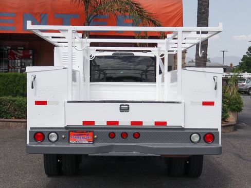 Used 2020 Ford F450 XL w/ Power Equipment Group image 7