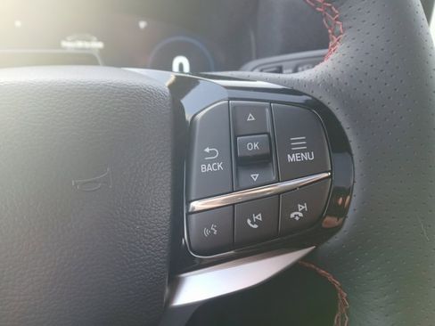 New 2026 Ford Explorer ST-Line w/ ST-Line Street Pack AWD/4WD image 16