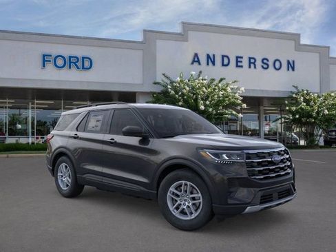 New 2026 Ford Explorer Active image 7