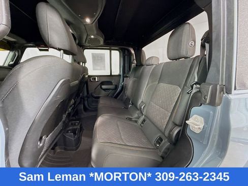 Used 2024 Jeep Gladiator Mojave w/ Convenience Group image 23