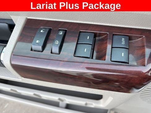 Used 2009 Ford F350 Lariat image 17