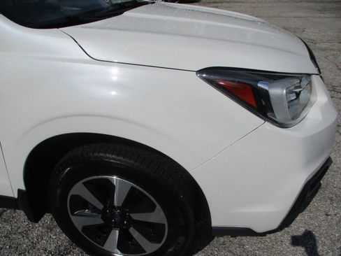 Used 2017 Subaru Forester 2.5i w/ Alloy Wheel Package AWD/4WD image 21