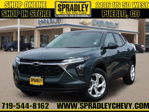 New 2026 Chevrolet Trax LS w/ LS Convenience Package FWD image 1