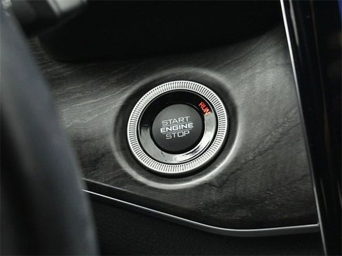 Used 2021 Jeep Grand Cherokee L Overland w/ Advanced Protech Group III image 43