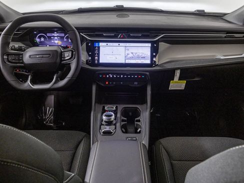New 2026 Jeep Cherokee Laredo AWD/4WD image 23
