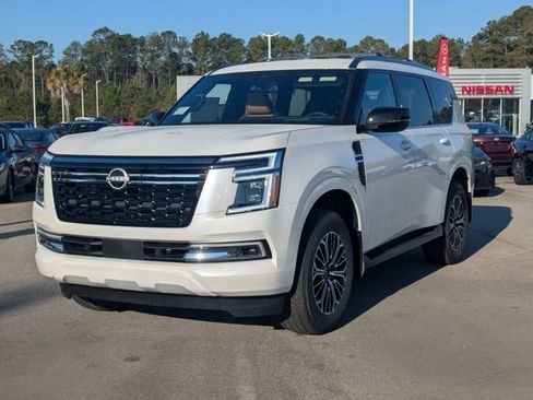 New 2026 Nissan Armada SL w/ Captain's Chari Seat Package AWD/4WD image 7