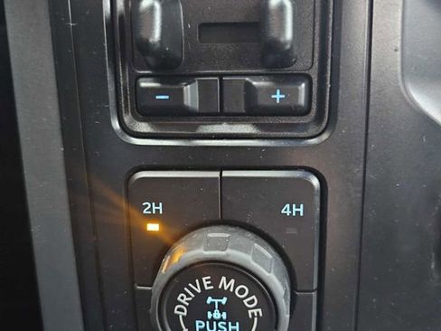 Used 2022 Ford F150 Lariat w/ Equipment Group 502A High image 28