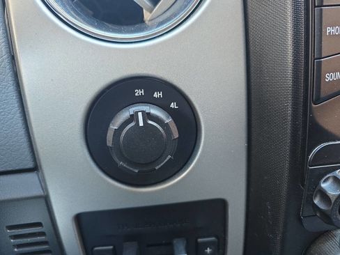 Used 2013 Ford F150 XLT w/ Luxury Equipment Group image 17