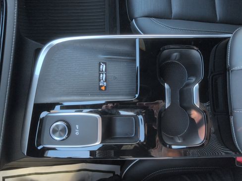 Used 2025 Buick Enclave Sport Touring w/ LPO, Floor Liner Package image 26