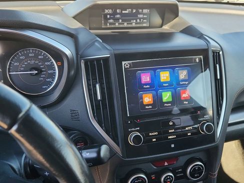 Used 2018 Subaru Crosstrek 2.0i Limited image 28