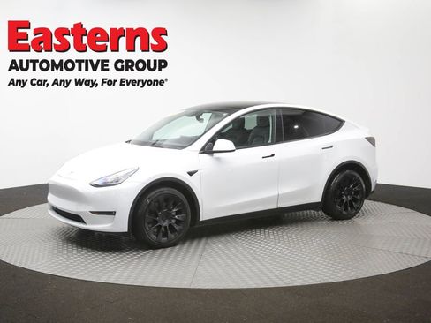 Used 2022 Tesla Model Y Long Range AWD/4WD image 51