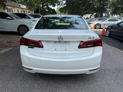 Used 2017 Acura TLX w/ Technology Package FWD image 7